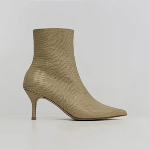 pointed-toe ankle boots (lizard beige)